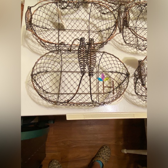 9 Metal Baskets - Picture 2 of 3